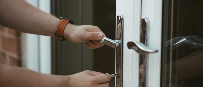 24 hour key locksmith Lake Forest